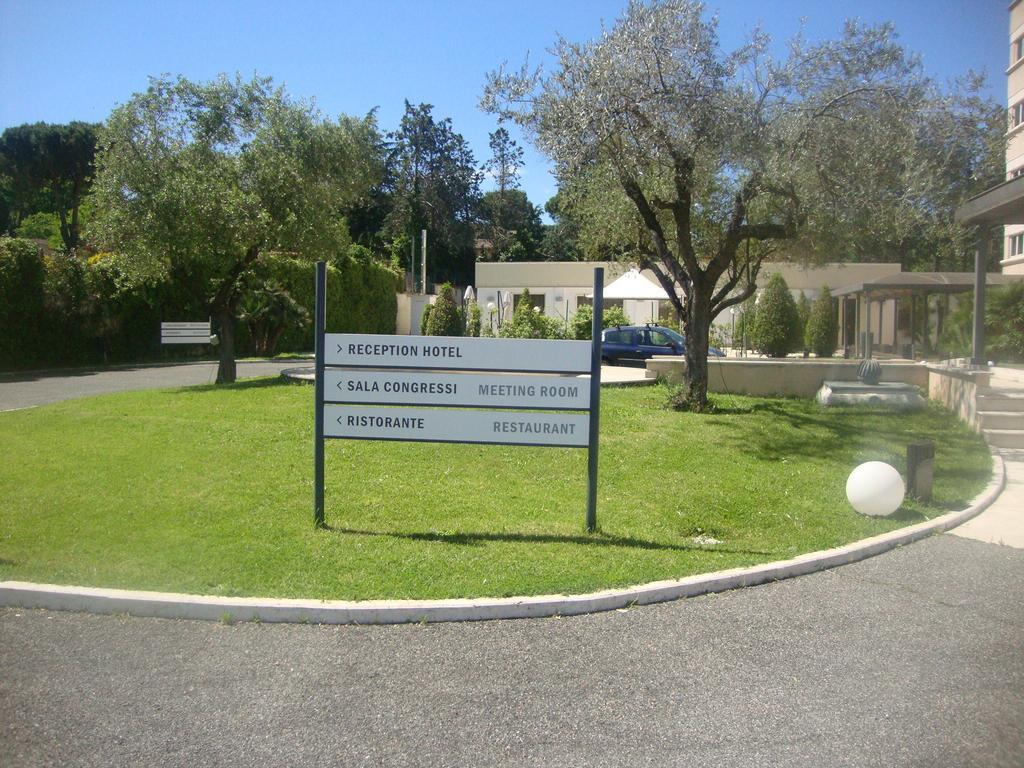 Park Hotel Roma Cassia Екстериор снимка