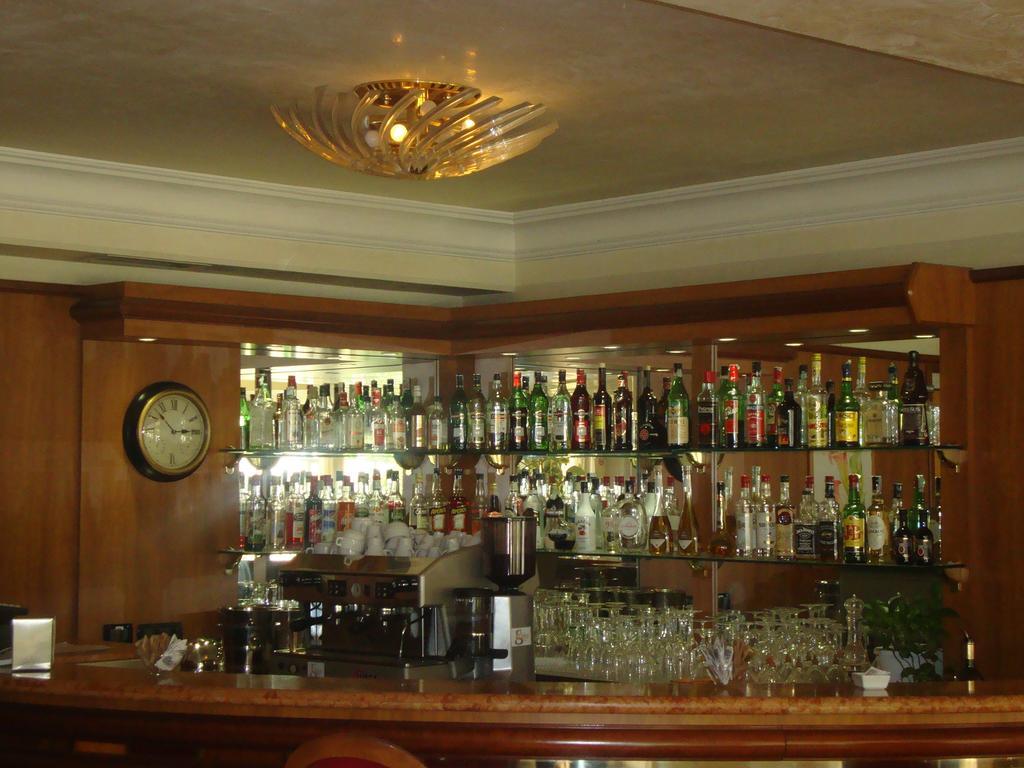 Park Hotel Roma Cassia Екстериор снимка